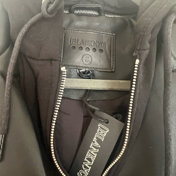 NWT! BLANK NYC Vegan Leather Jacket - Picture 3 of 4